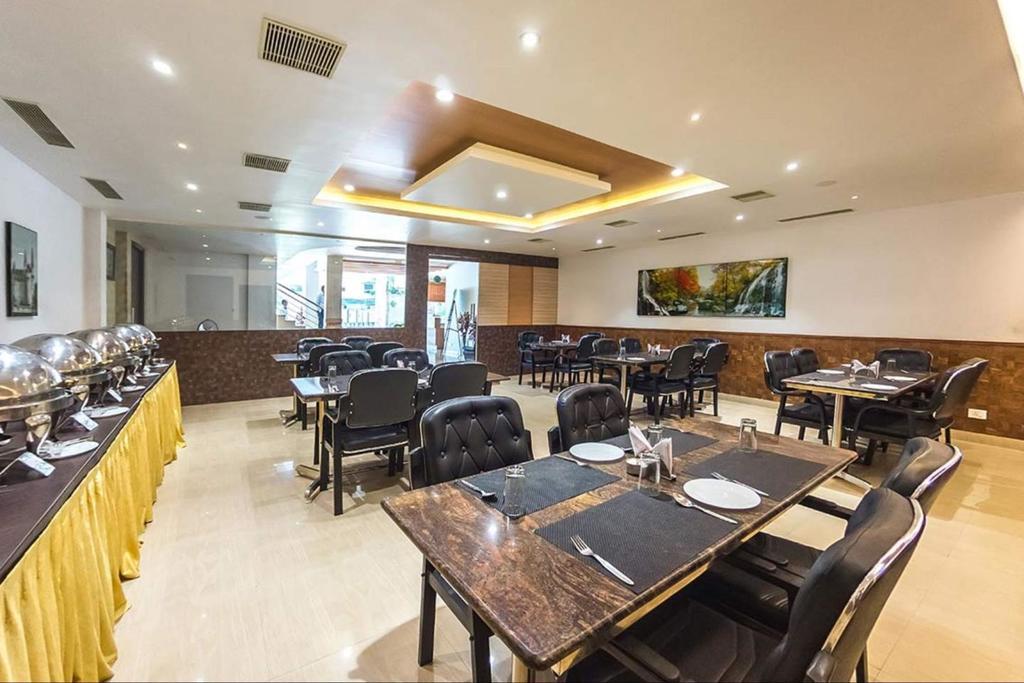 King Paradise Hotel Tiruchirappalli Exterior foto