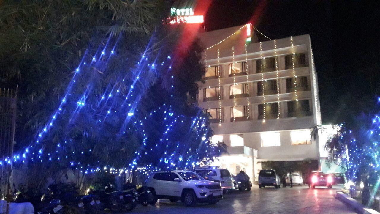 King Paradise Hotel Tiruchirappalli Exterior foto